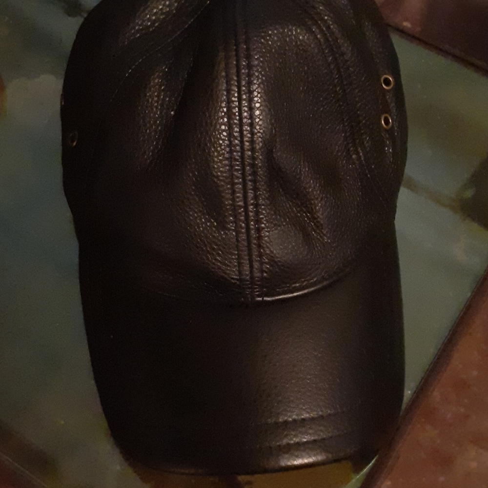 Baseball caps